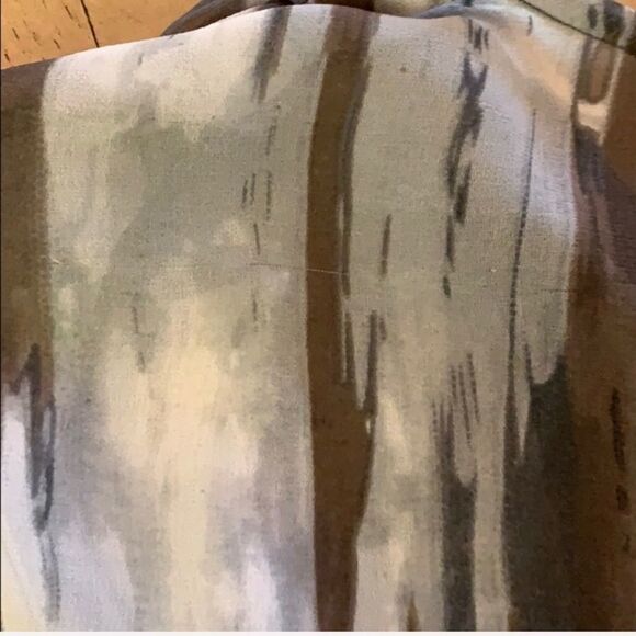 CAbi #651 Watercolor Sleeveless Tunic XS GUC - Picture 8 of 8